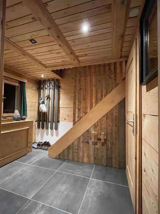 טשאגונס Alpenchalet Piz Huesli מראה חיצוני תמונה