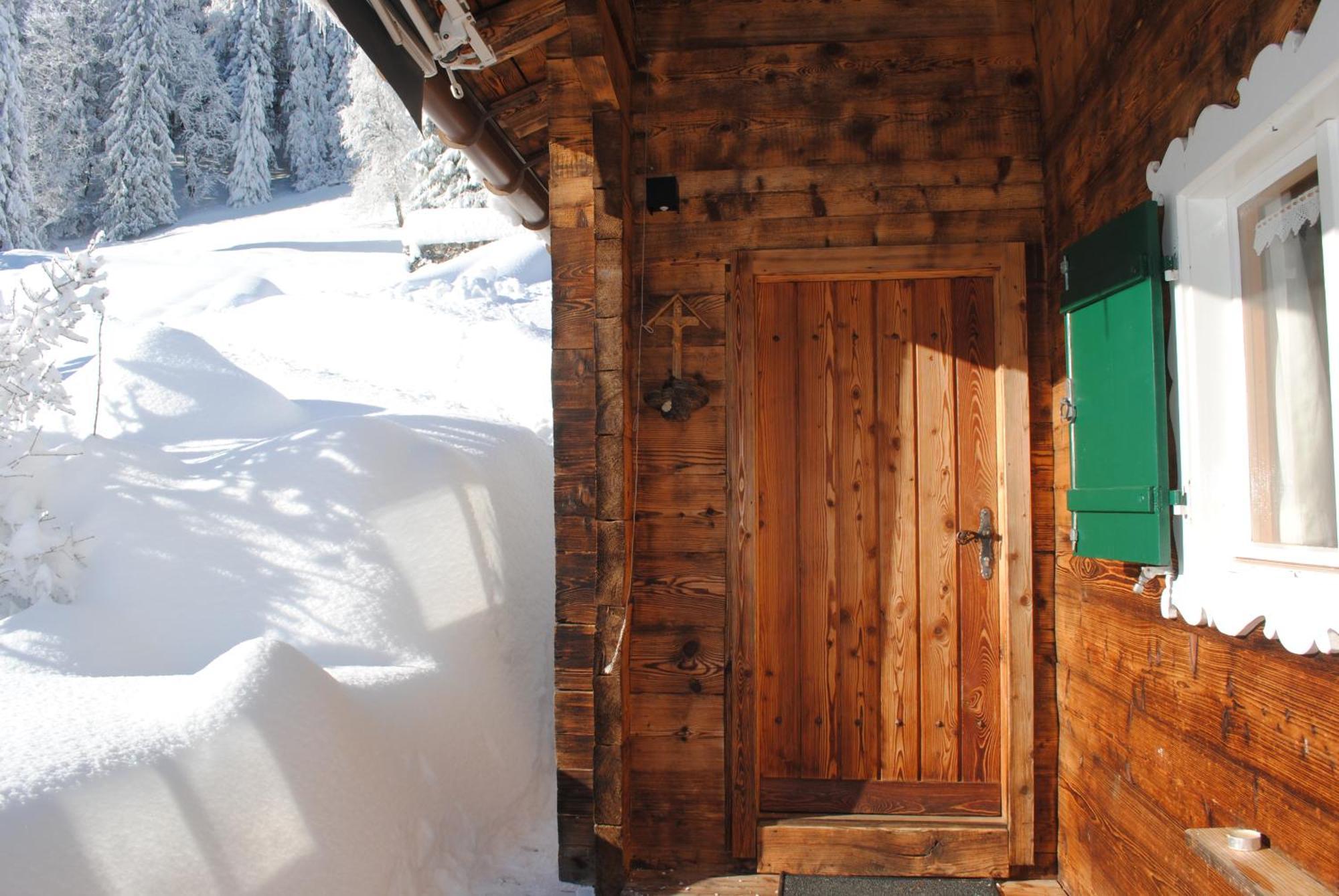 טשאגונס Alpenchalet Piz Huesli מראה חיצוני תמונה