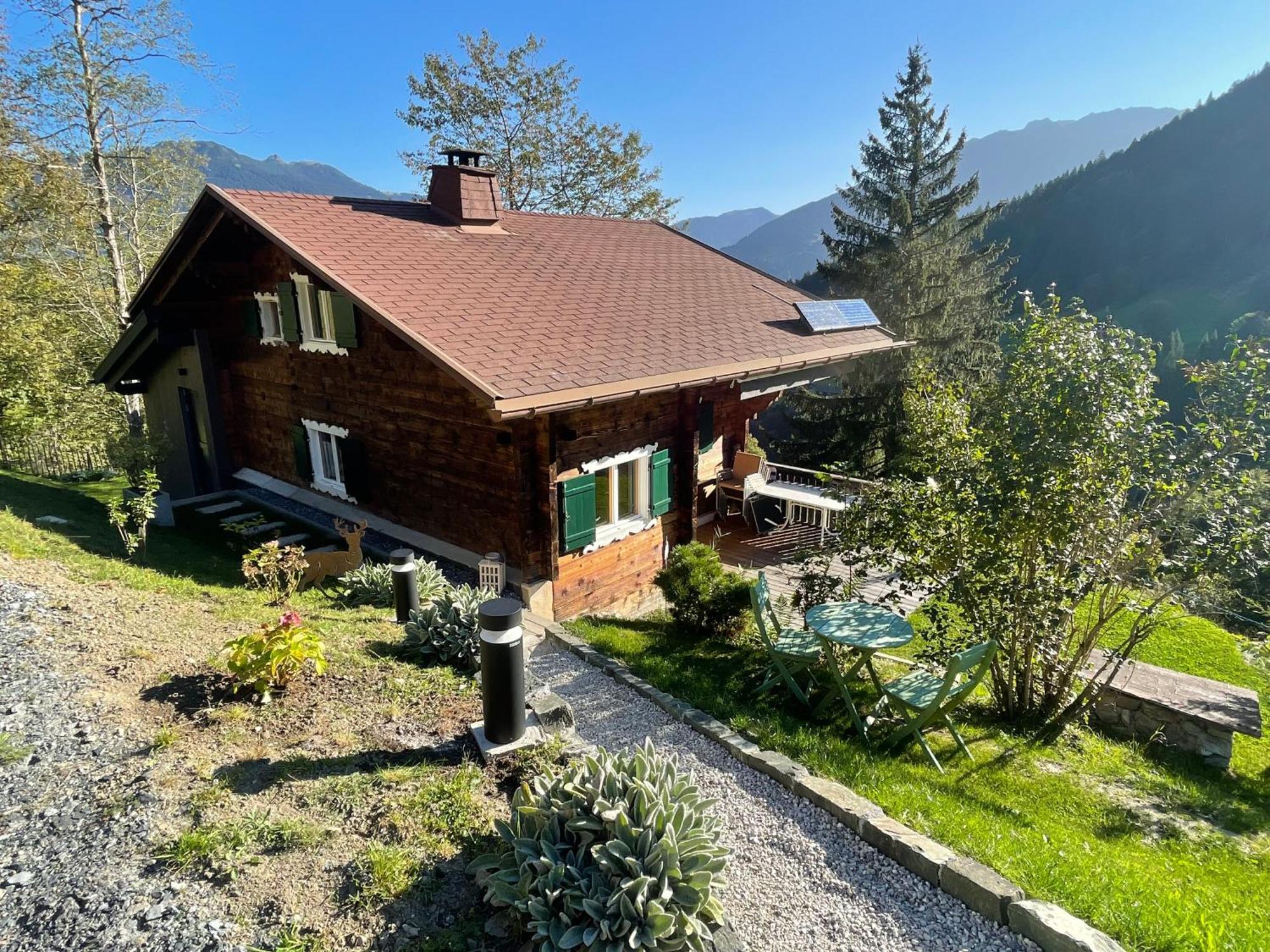 טשאגונס Alpenchalet Piz Huesli מראה חיצוני תמונה